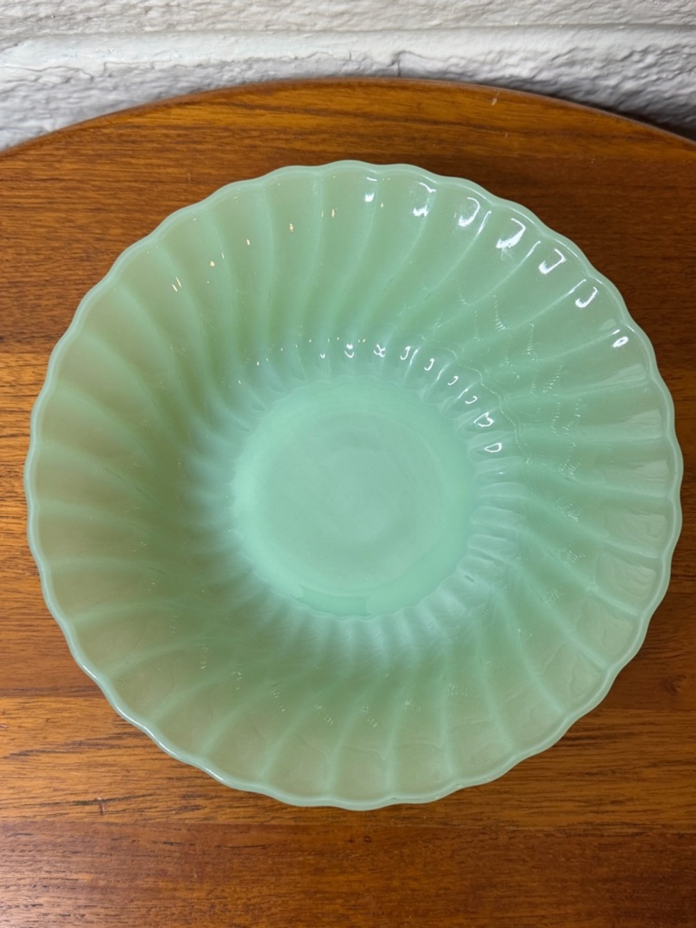 Vintage Anchor Hocking Green Glass Jadite Shell Swirl Round Serving Veg. Bowl